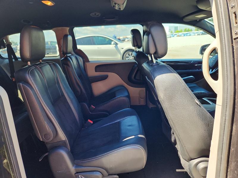 59893196 :رقم المزاد ، 2C4RDGCG3JR209561 vin ، 2018 Dodge Grand Caravan مزاد بيع