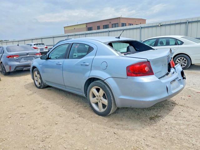 62612466 :رقم المزاد ، 1C3CDZAB1DN516693 vin ، 2013 Dodge Avenger مزاد بيع