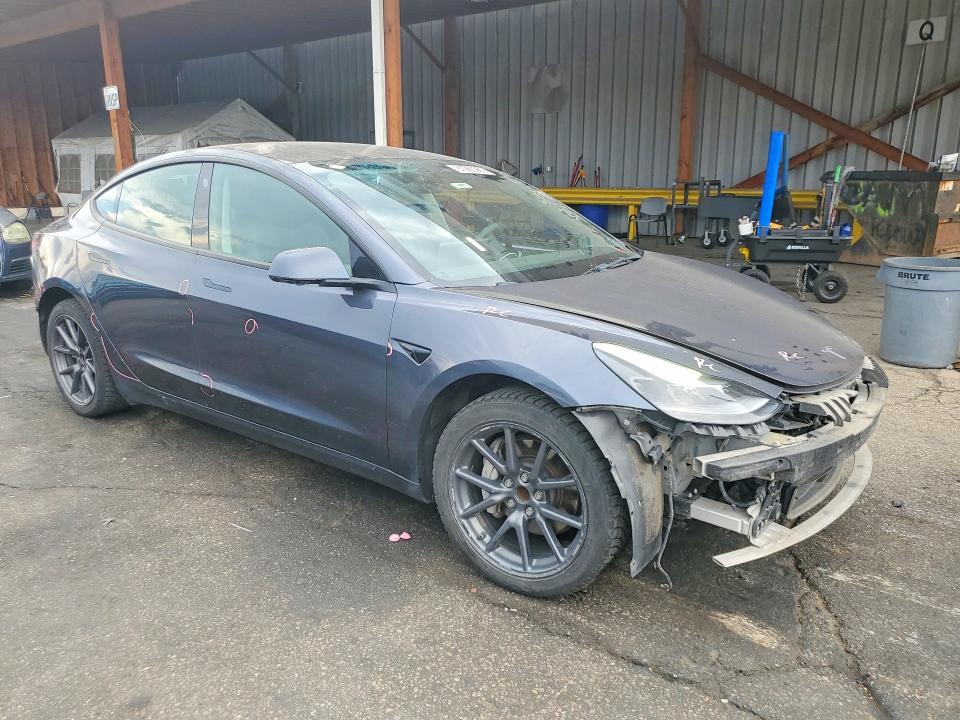 Продажа на аукционе авто 2023 Tesla Model 3, vin: 5YJ3E1EA5PF394015, номер лота: 61983986