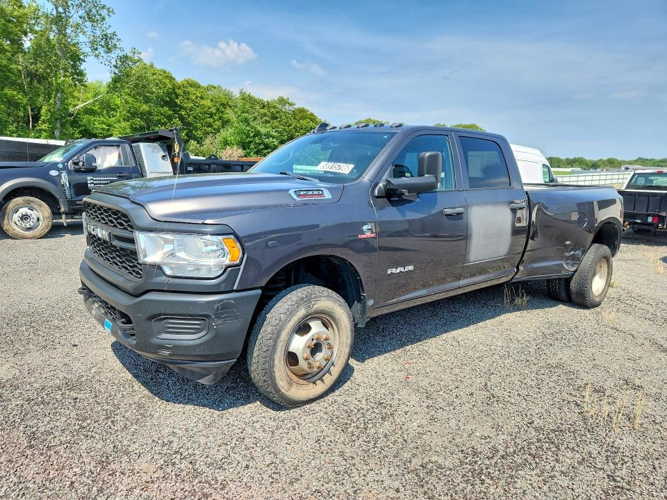 58915796 :رقم المزاد ، 3C63RRGL6NG269735 vin ، 2022 Ram 3500 مزاد بيع