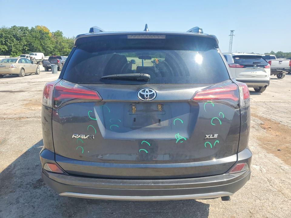 Продаж на аукціоні авто 2018 Toyota Rav4, vin: 2T3WFREV9JW516145, номер лоту: 60261806