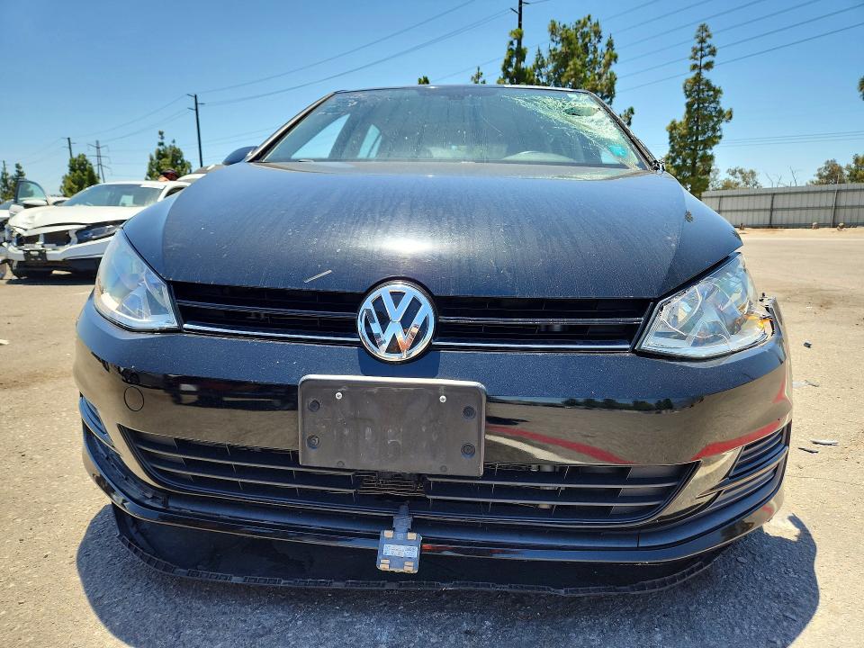 2017 Volkswagen Golf მანქანა იყიდება აუქციონზე, vin: 3VW217AUXHM035084, აუქციონის ნომერი: 62131916