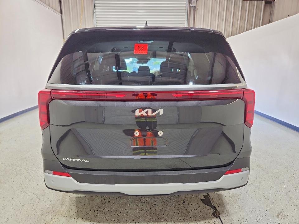 Продаж на аукціоні авто 2026 Kia Carnival, vin: KNDNB5K3XT6593033, номер лоту: 61686066