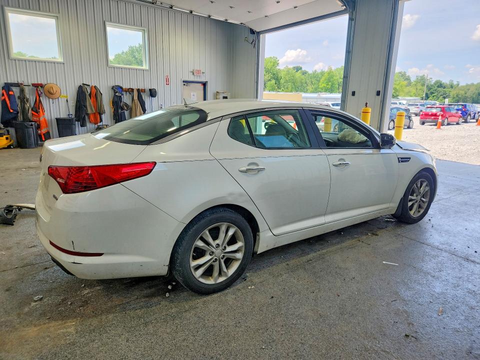 2013 Kia Optima მანქანა იყიდება აუქციონზე, vin: 5XXGN4A71DG207651, აუქციონის ნომერი: 59785356