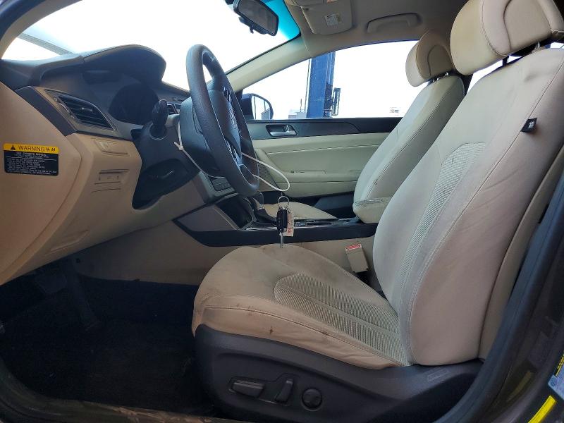 60969896 :رقم المزاد ، 5NPE34AF3HH588286 vin ، 2017 Hyundai Sonata مزاد بيع