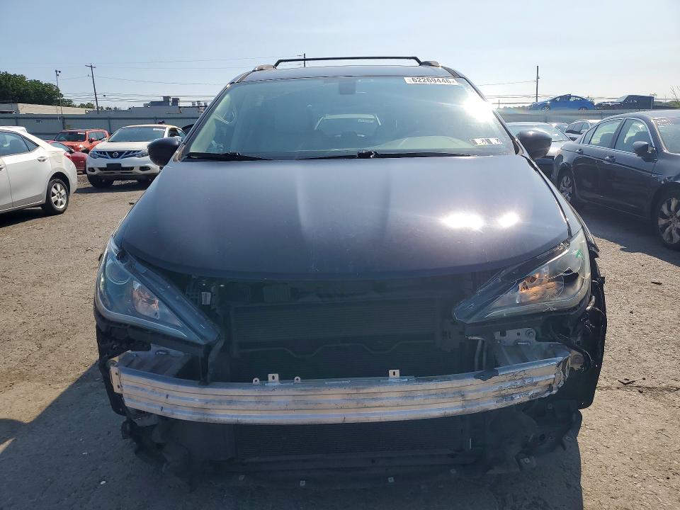 2017 Chrysler Pacifica მანქანა იყიდება აუქციონზე, vin: 2C4RC1EG3HR771595, აუქციონის ნომერი: 62269446