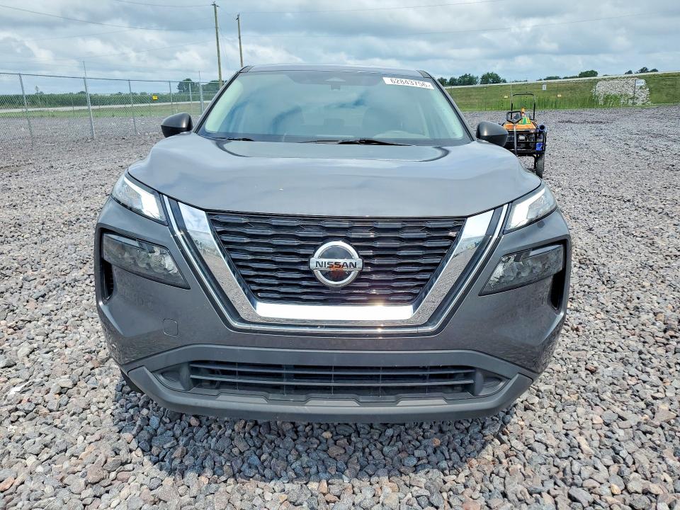 62843756 :رقم المزاد ، 5N1AT3AA6MC773415 vin ، 2021 Nissan Rogue مزاد بيع