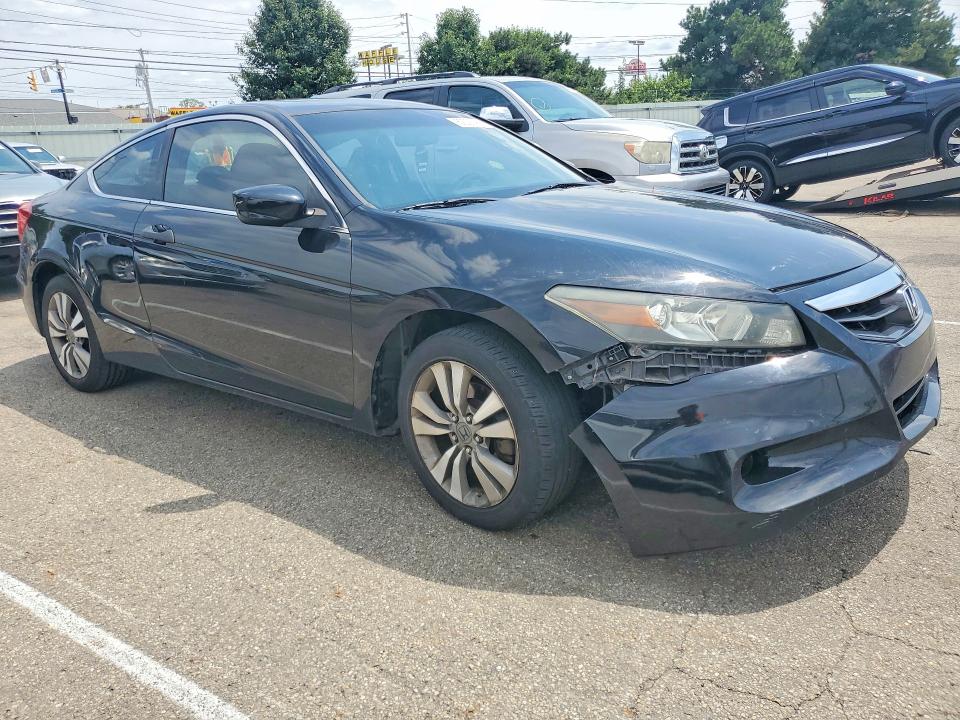 Auction sale of the 2012 Honda Accord, vin: 1HGCS1B77CA010872, lot number: 62292486