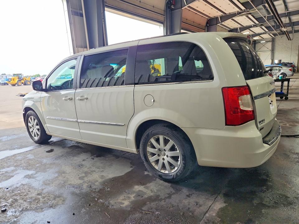 61511176 :رقم المزاد ، 2C4RC1BG5GR290539 vin ، 2016 Chrysler Town & Country مزاد بيع