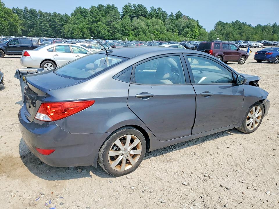 Продаж на аукціоні авто 2013 Hyundai Accent, vin: KMHCU4AE9DU379917, номер лоту: 61431946