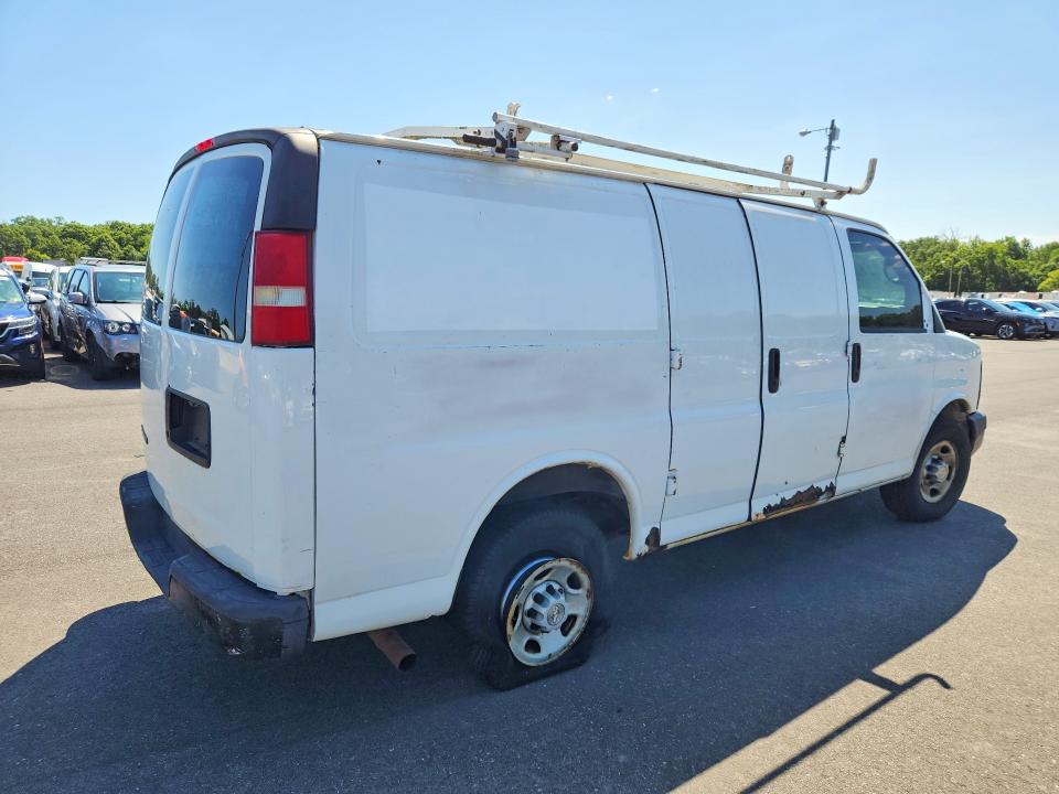 59707436 :رقم المزاد ، 1GCGG25C281229116 vin ، 2008 Chevrolet Express G2500 مزاد بيع
