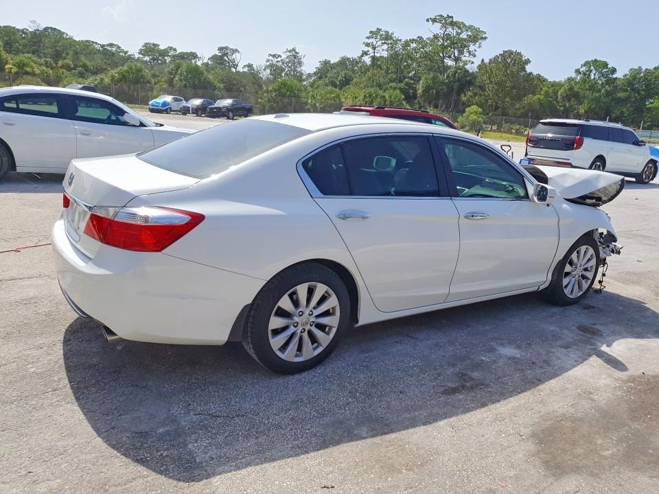 Продажа на аукционе авто 2015 Honda Accord, vin: 1HGCR2F89FA179848, номер лота: 60697866