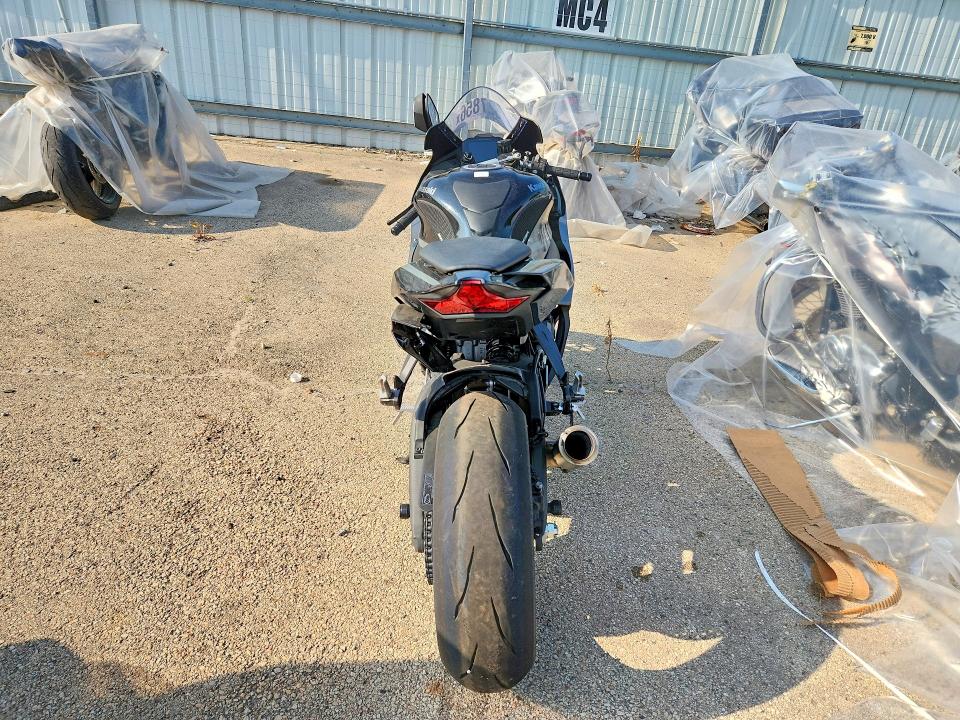 Продажа на аукционе авто 2026 Kawasaki Zx1003, vin: JKBZXXB14TA000119, номер лота: 61527856