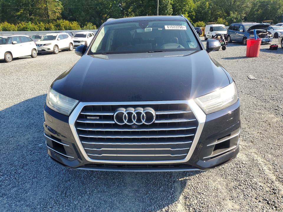 Продаж на аукціоні авто 2017 Audi Q7, vin: WA1VAAF72HD012419, номер лоту: 61522296
