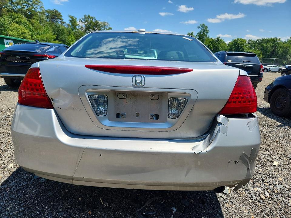 2006 Honda Accord მანქანა იყიდება აუქციონზე, vin: 1HGCM56866A097916, აუქციონის ნომერი: 61572106