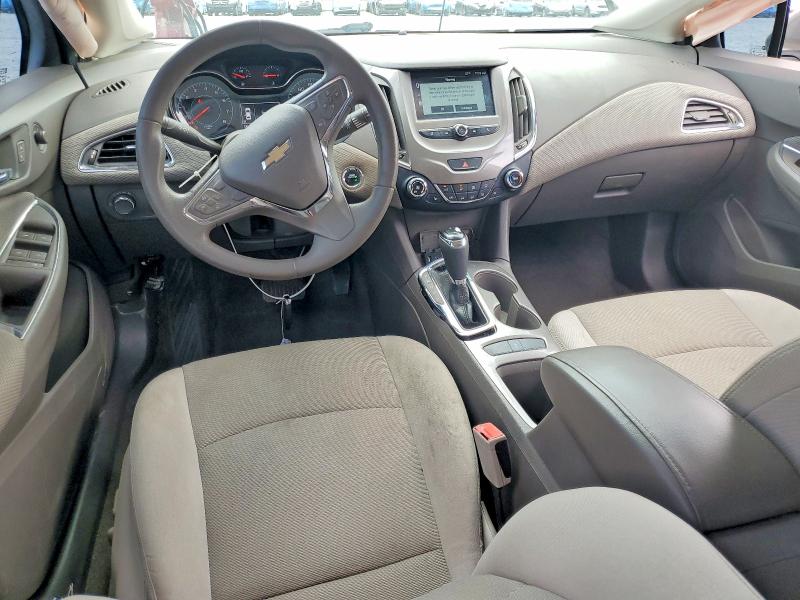 2017 Chevrolet Cruze მანქანა იყიდება აუქციონზე, vin: 3G1BE6SM9HS592508, აუქციონის ნომერი: 62874246