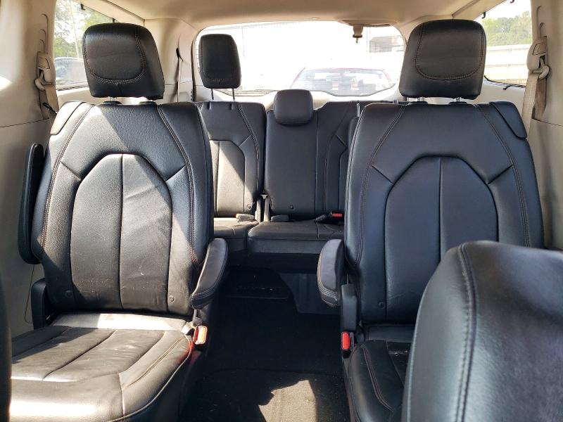 Продажа на аукционе авто 2017 Chrysler Pacifica, vin: 2C4RC1BG2HR576575, номер лота: 63106336