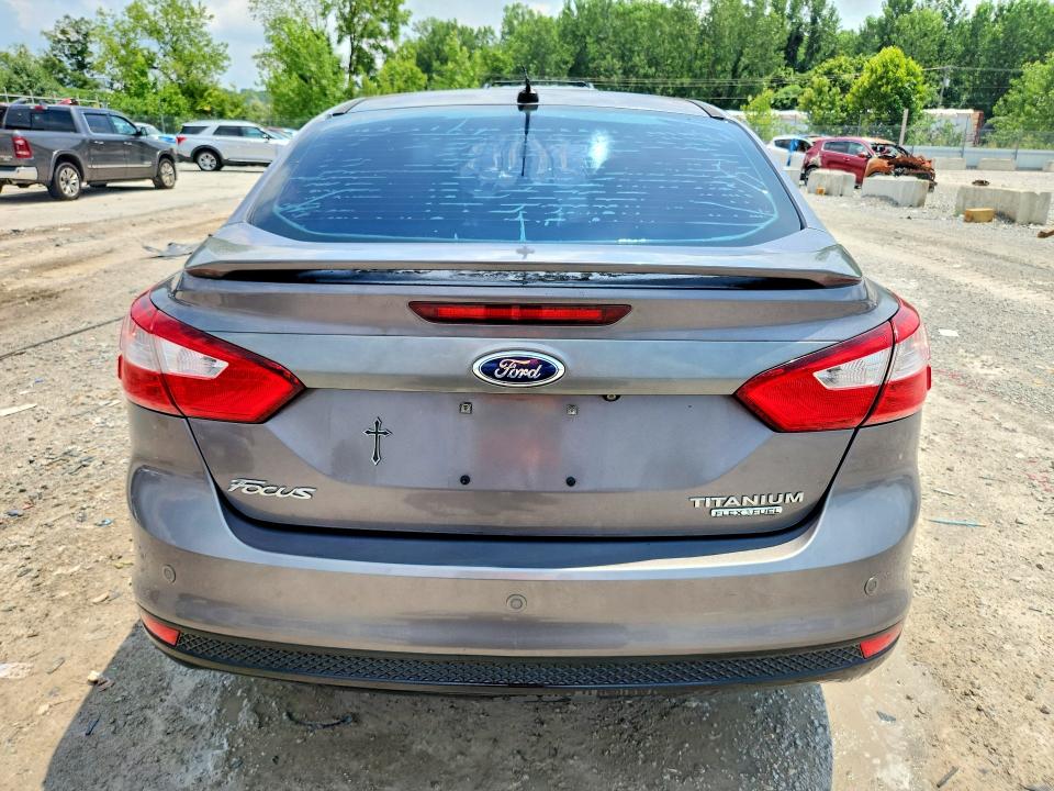 60065716 :رقم المزاد ، 1FADP3J23DL299881 vin ، 2013 Ford Focus مزاد بيع