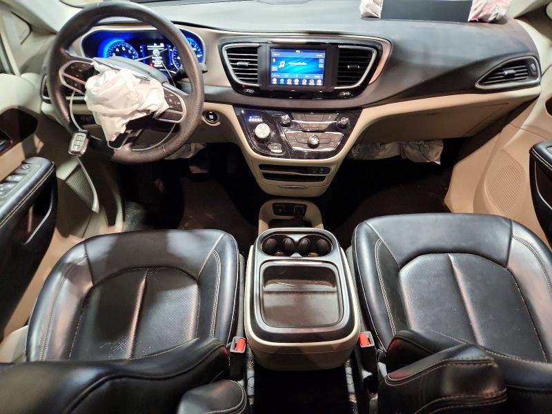60515496 :رقم المزاد ، 2C4RC1DGXLR286137 vin ، 2020 Chrysler Voyager مزاد بيع
