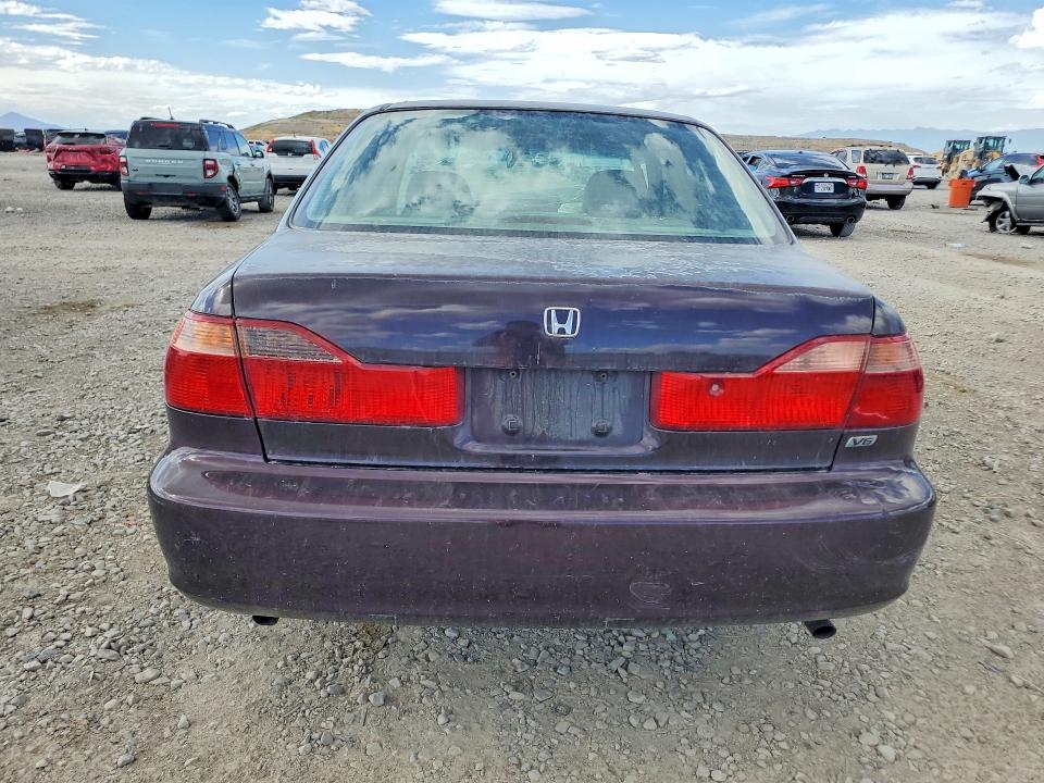 59384636 :رقم المزاد ، 1HGCG1651XA037047 vin ، 1999 Honda Accord مزاد بيع