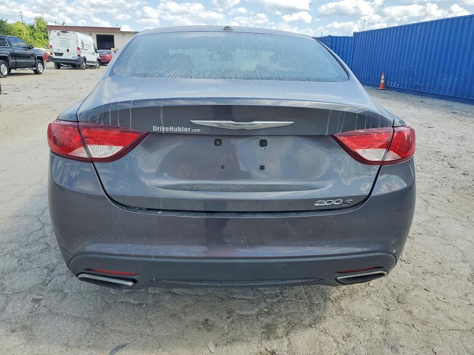 61422396 :رقم المزاد ، 1C3CCCBG3FN522282 vin ، 2015 Chrysler 200 مزاد بيع