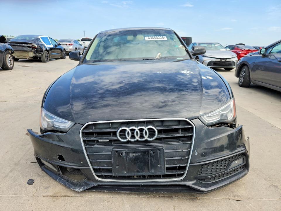 59660226 :رقم المزاد ، WAUMFAFR0FA003847 vin ، 2015 Audi A5 مزاد بيع