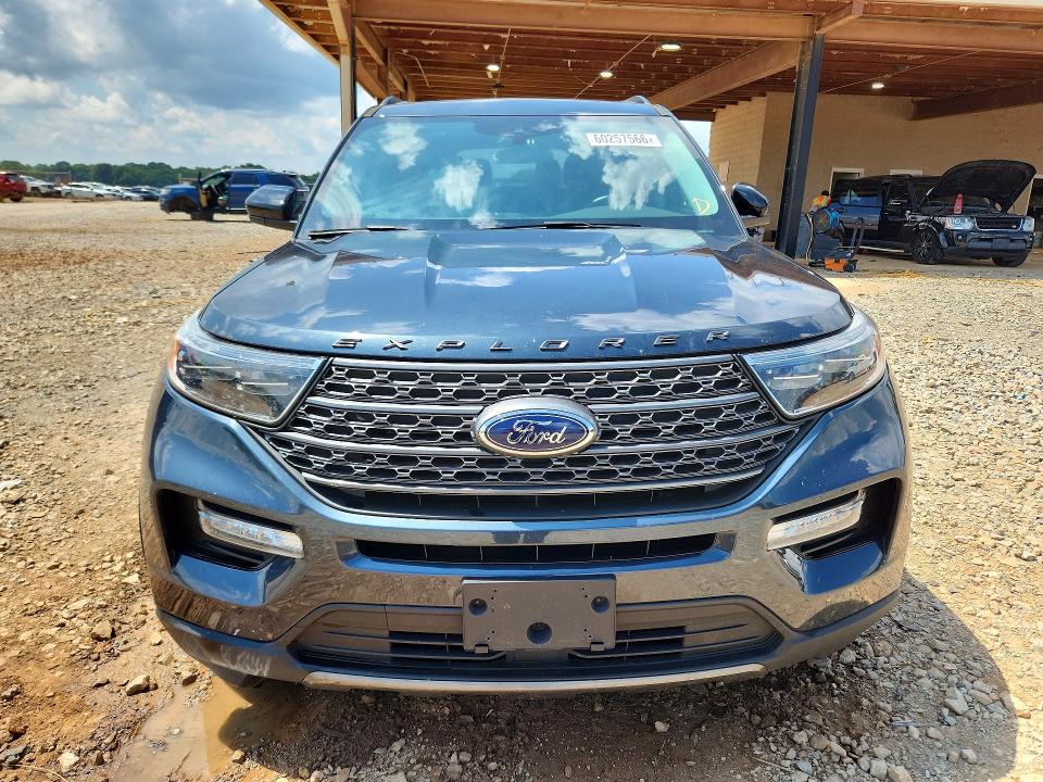 Продажа на аукционе авто 2024 Ford Explorer, vin: 1FMSK7DHXRGA18632, номер лота: 60257566