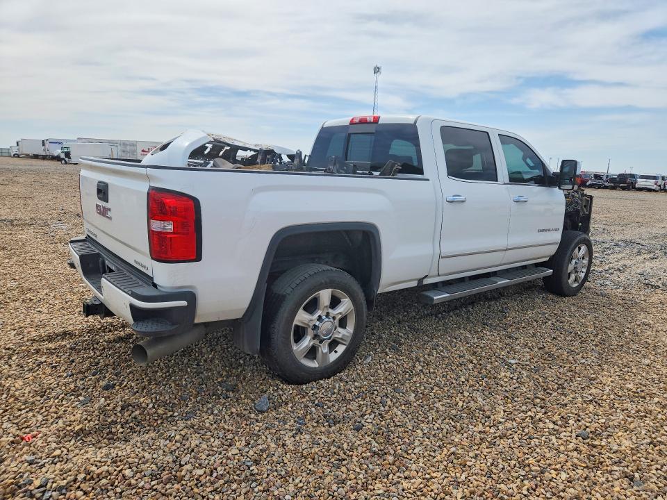 62525756 :رقم المزاد ، 1GT12SEY9KF258607 vin ، 2019 Gmc Sierra مزاد بيع