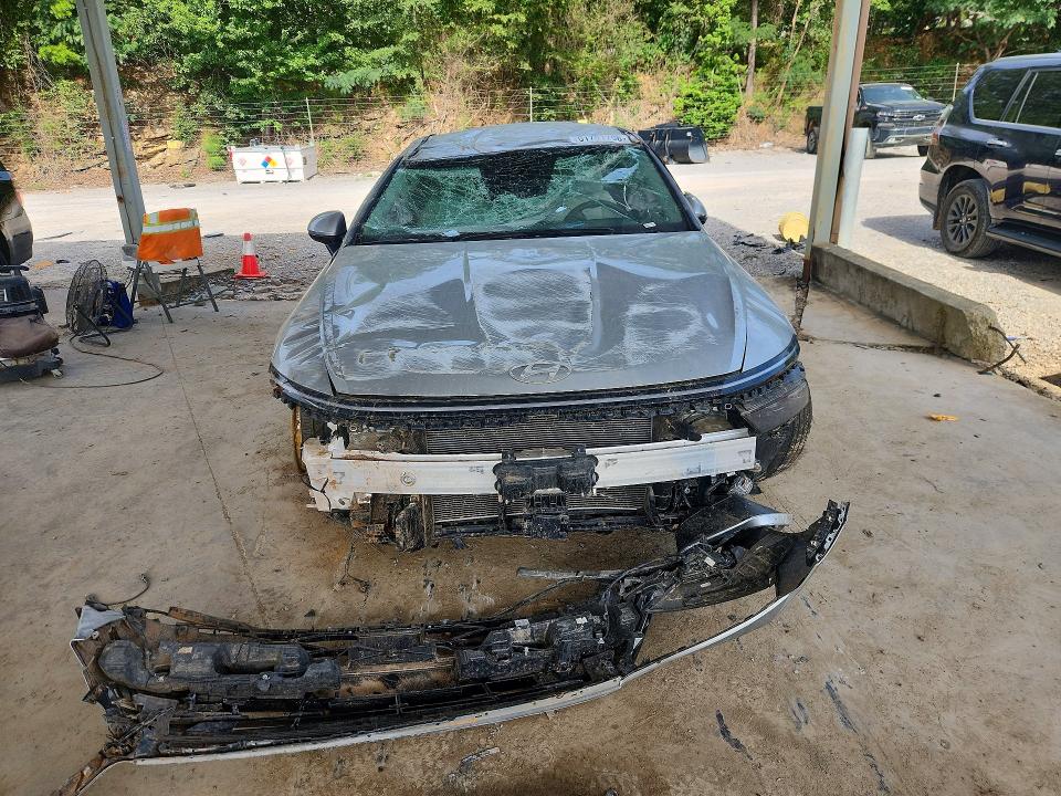 Продаж на аукціоні авто 2025 Hyundai Sonata, vin: KMHL24JA6SA494444, номер лоту: 61701796