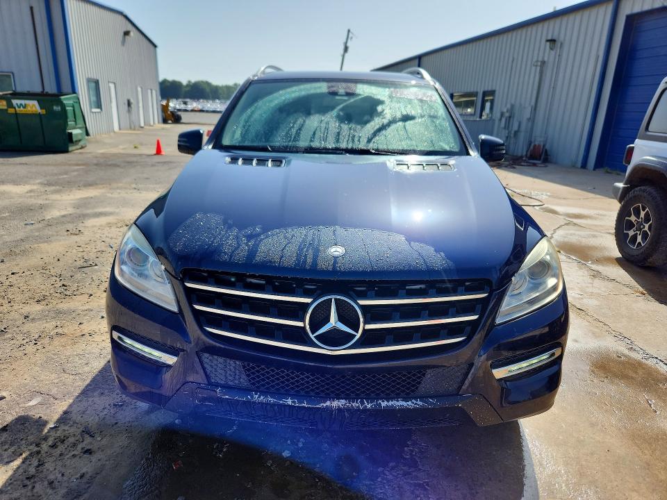 2015 Mercedes-benz Ml მანქანა იყიდება აუქციონზე, vin: 4JGDA5JB0FA443114, აუქციონის ნომერი: 61514016