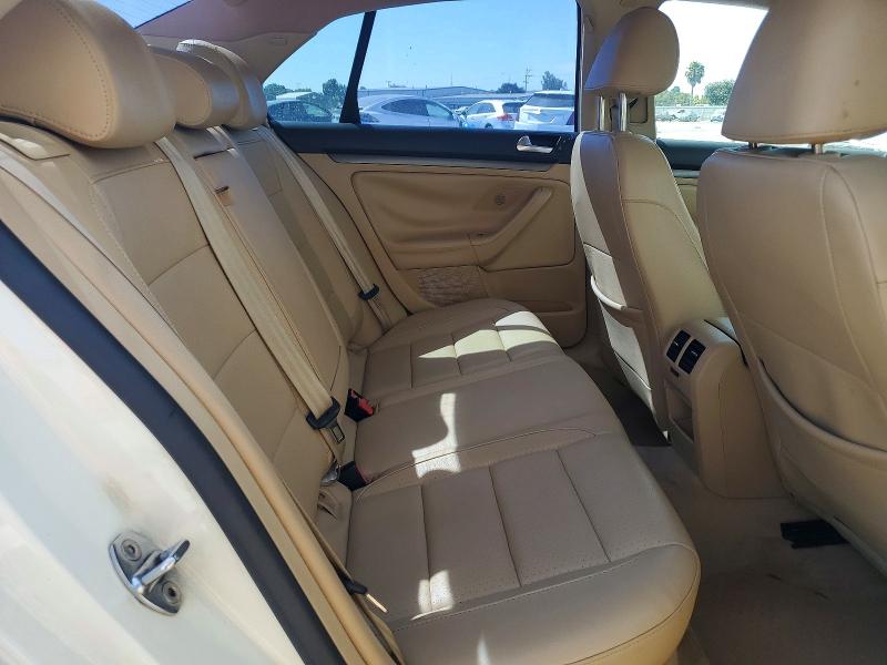 2007 Volkswagen Jetta მანქანა იყიდება აუქციონზე, vin: 3VWEG71K77M181421, აუქციონის ნომერი: 60852576