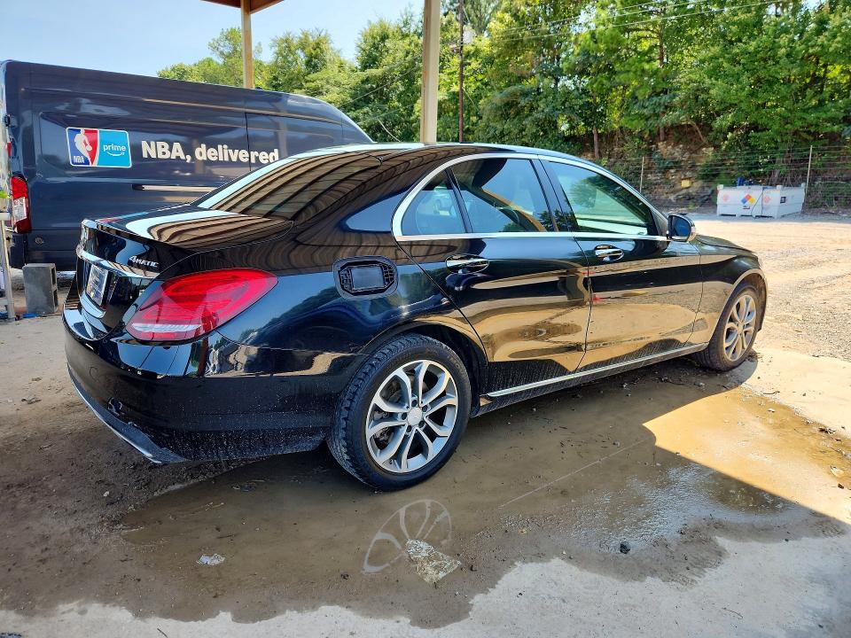 Продаж на аукціоні авто 2015 Mercedes-benz C, vin: 55SWF4KB8FU001212, номер лоту: 62591636