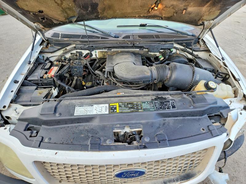 60718786 :رقم المزاد ، 1FTRX17WX2NB27282 vin ، 2002 Ford F150 مزاد بيع