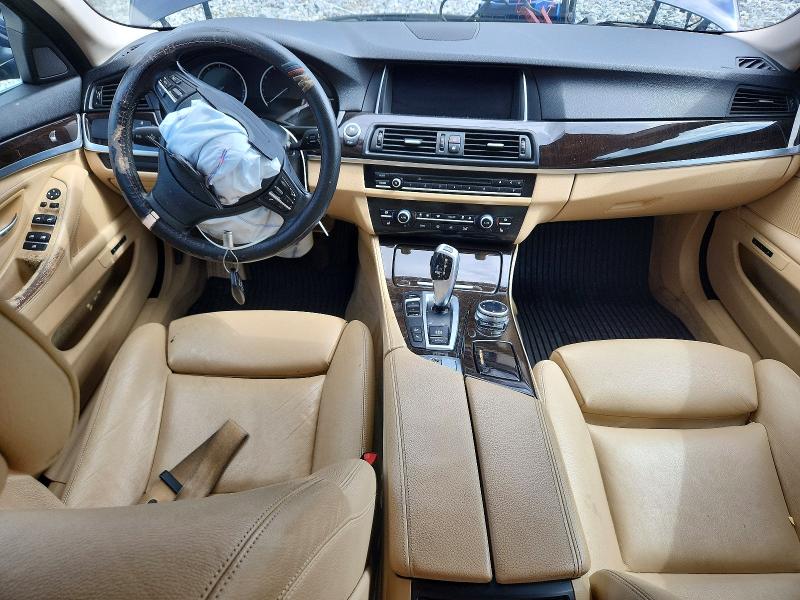 62043996 :رقم المزاد ، WBA5A7C53ED618509 vin ، 2014 Bmw 528 مزاد بيع