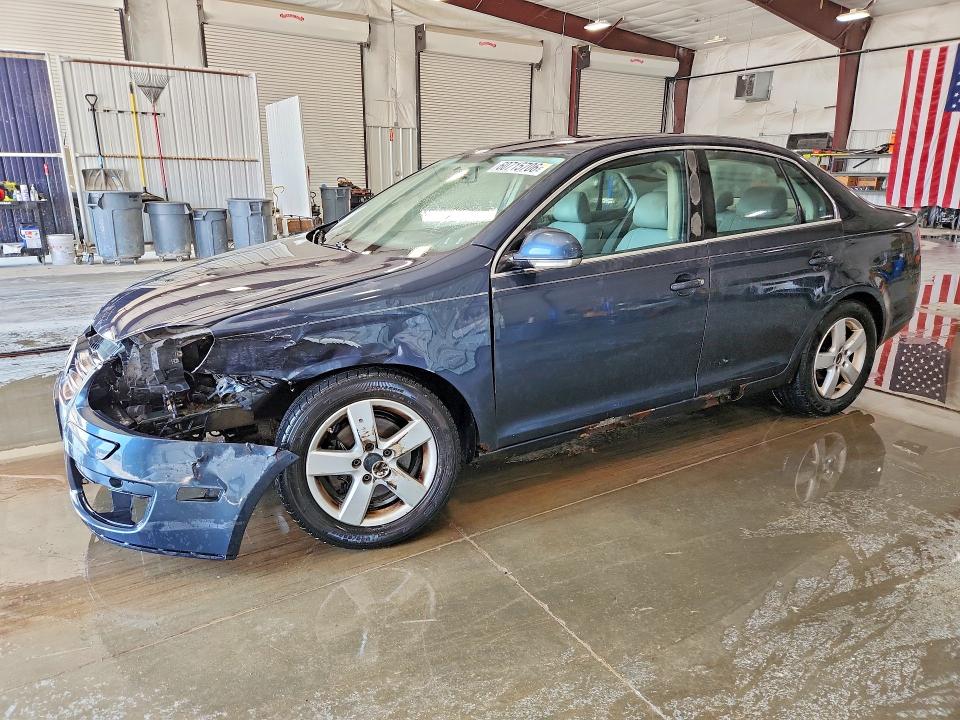 60715706 :رقم المزاد ، 3VWRM71K88M105251 vin ، 2008 Volkswagen Jetta مزاد بيع