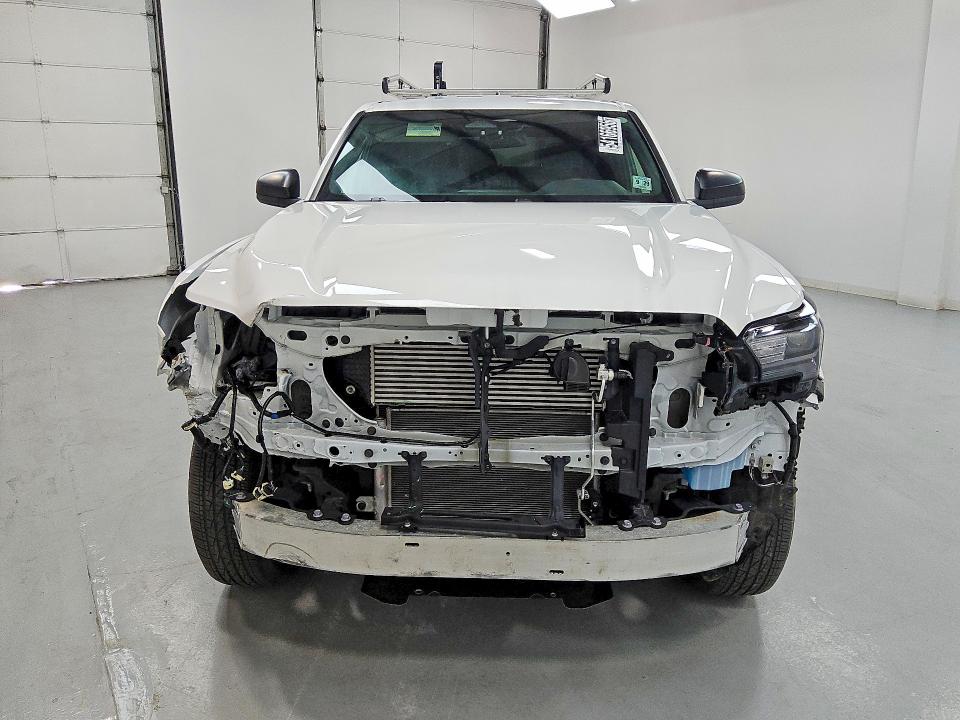 2024 Toyota Tacoma მანქანა იყიდება აუქციონზე, vin: 3TYJDAHNXRT007938, აუქციონის ნომერი: 54166956