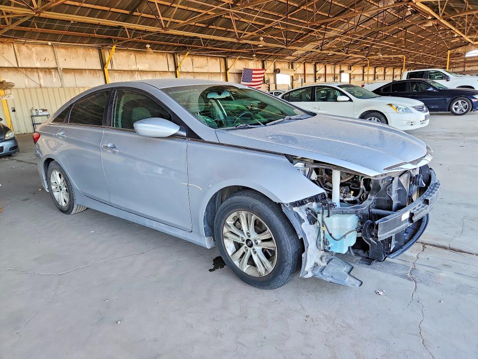 62597116 :رقم المزاد ، 5NPEB4AC0EH869997 vin ، 2014 Hyundai Sonata مزاد بيع
