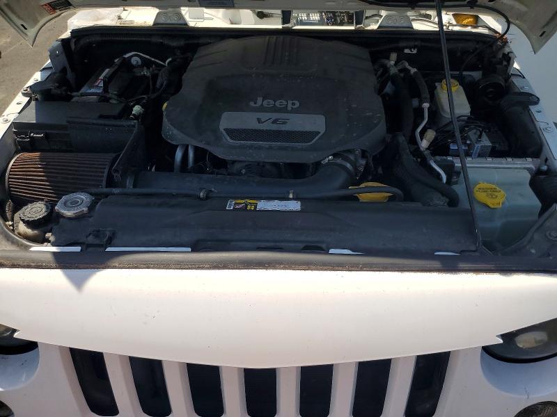 2015 Jeep Wrangler Unlimited მანქანა იყიდება აუქციონზე, vin: 1C4BJWDG6FL684916, აუქციონის ნომერი: 60303736