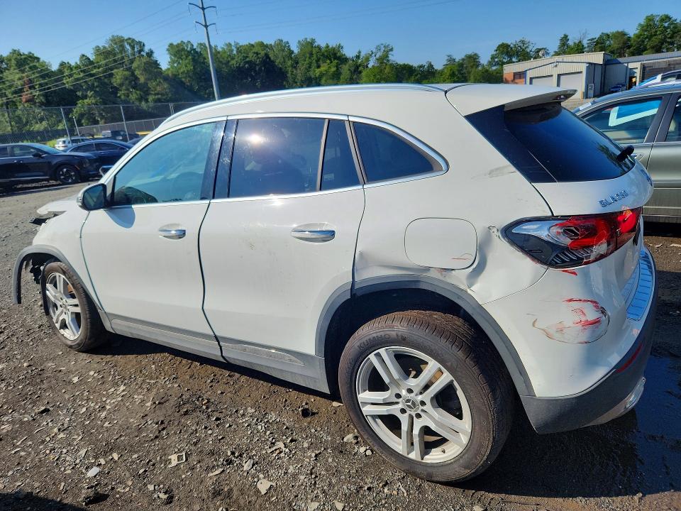 62231126 :رقم المزاد ، W1N4N4HB2MJ215405 vin ، 2021 Mercedes-benz Gla مزاد بيع
