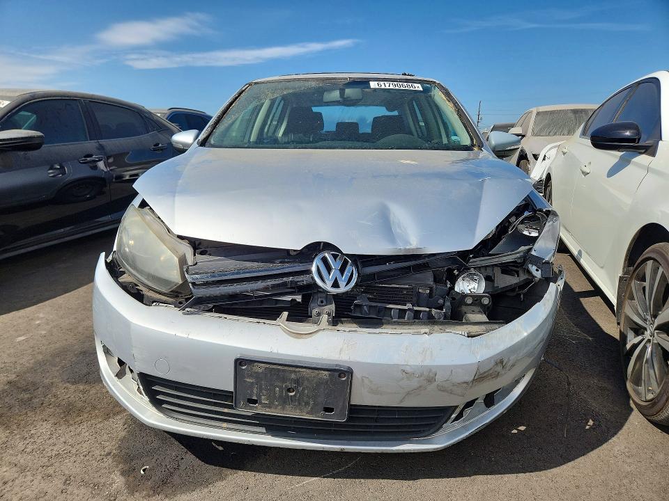 2014 Volkswagen Golf მანქანა იყიდება აუქციონზე, vin: WVWDB7AJ4EW003273, აუქციონის ნომერი: 61790686