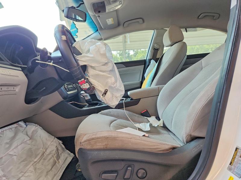 Продажа на аукционе авто 2018 Hyundai Sonata, vin: 5NPE34AF3JH611717, номер лота: 61925266