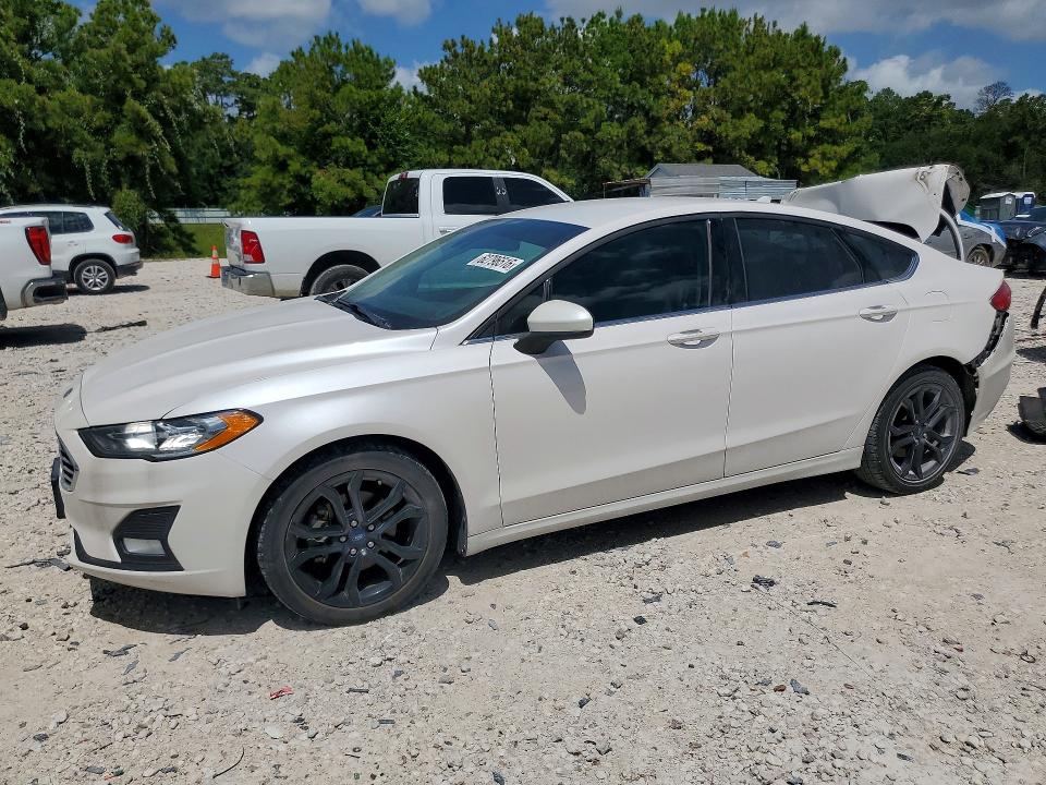 2020 Ford Fusion მანქანა იყიდება აუქციონზე, vin: 3FA6P0HDXLR168350, აუქციონის ნომერი: 62796516