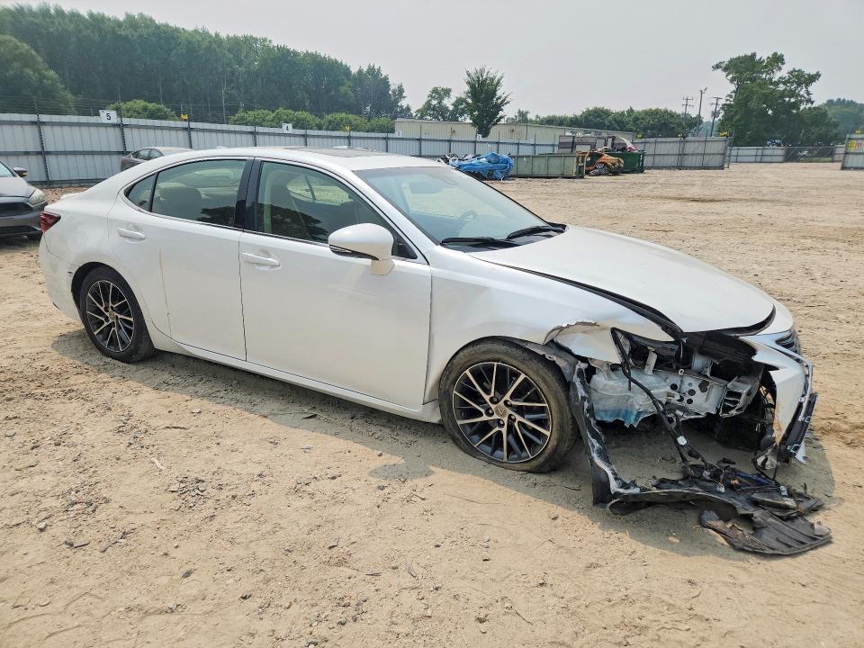 61501266 :رقم المزاد ، JTHBK1GG0G2241310 vin ، 2016 Lexus Es مزاد بيع