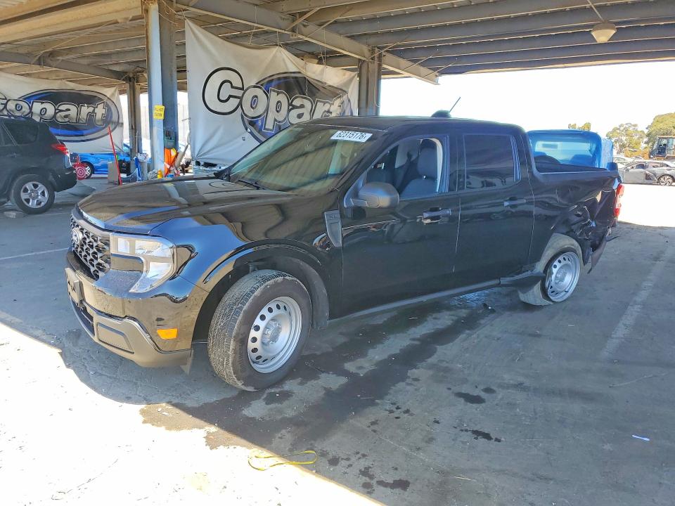 62315176 :رقم المزاد ، 3FTTW8A30SRB47411 vin ، 2025 Ford Maverick مزاد بيع
