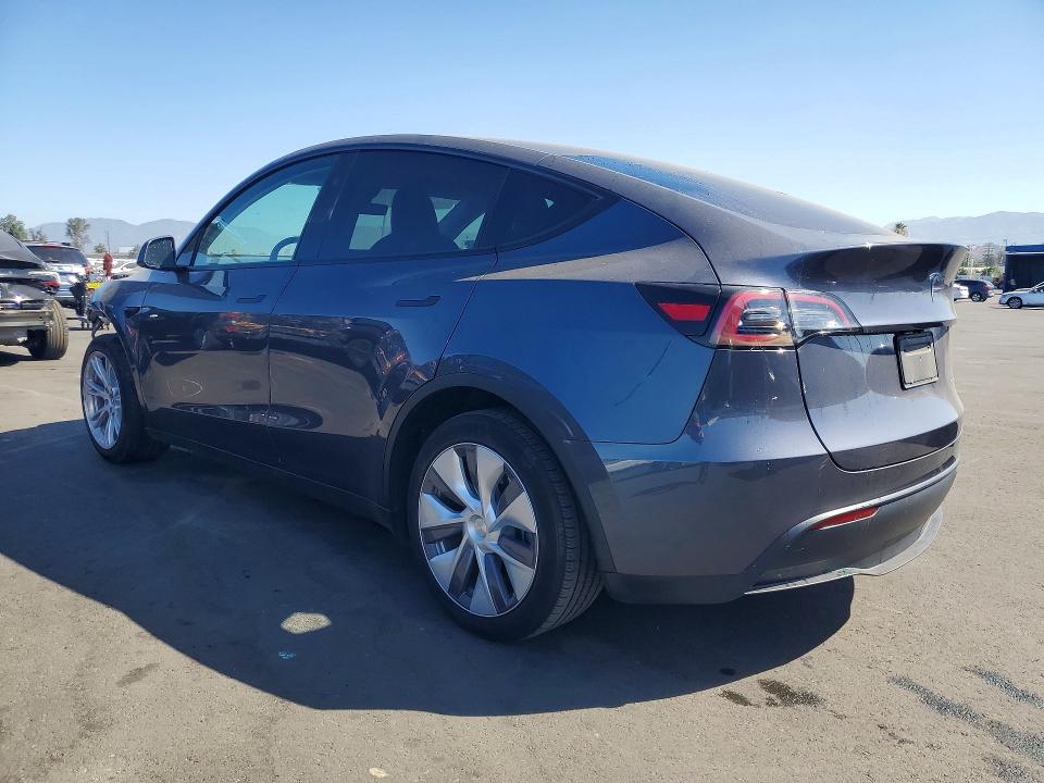 Продажа на аукционе авто 2023 Tesla Model Y, vin: 7SAYGDEEXPF924213, номер лота: 62510876