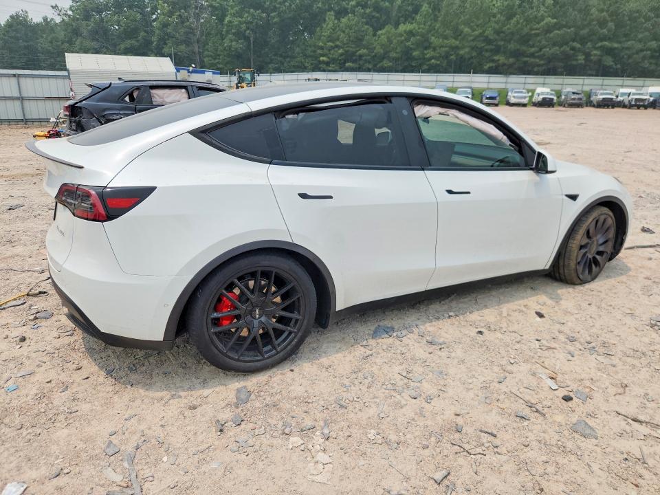 Продажа на аукционе авто 2021 Tesla Model Y, vin: 5YJYGDEF5MF251753, номер лота: 60942666