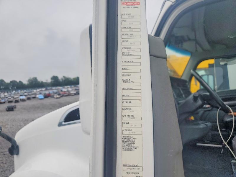 Продаж на аукціоні авто 2019 Kenworth T680, vin: 1XKYA48XXKJ297319, номер лоту: 61972196