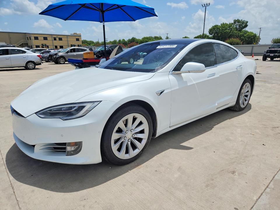 61217306 :رقم المزاد ، 5YJSA1E11HF178848 vin ، 2017 Tesla Model S مزاد بيع