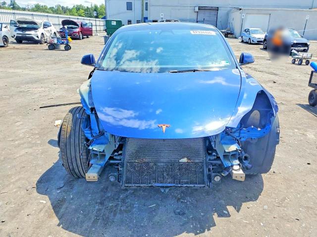 62334406 :رقم المزاد ، 5YJ3E1EBXNF246691 vin ، 2022 Tesla Model 3 مزاد بيع