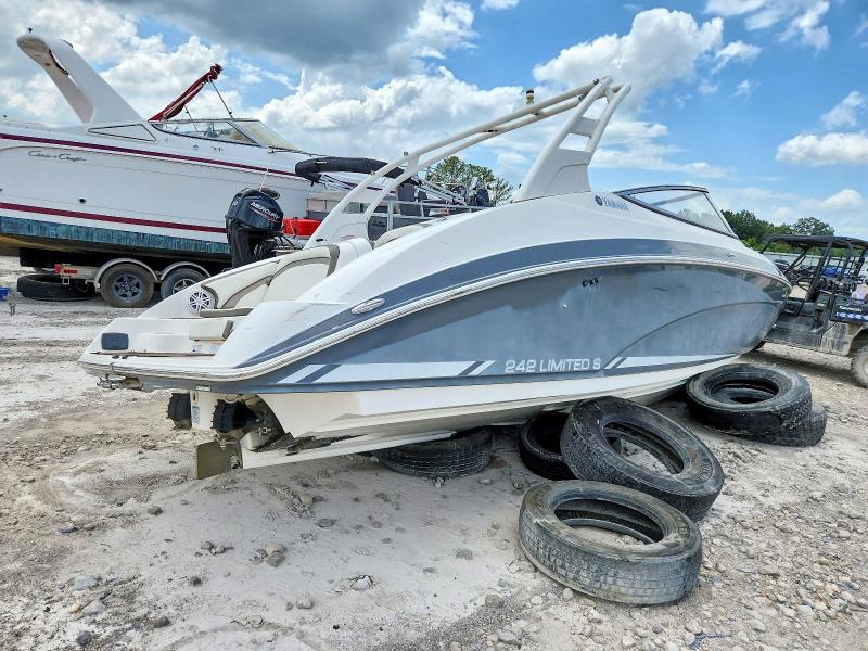 2015 Yam Boat მანქანა იყიდება აუქციონზე, vin: YAMC0261E515, აუქციონის ნომერი: 58299076